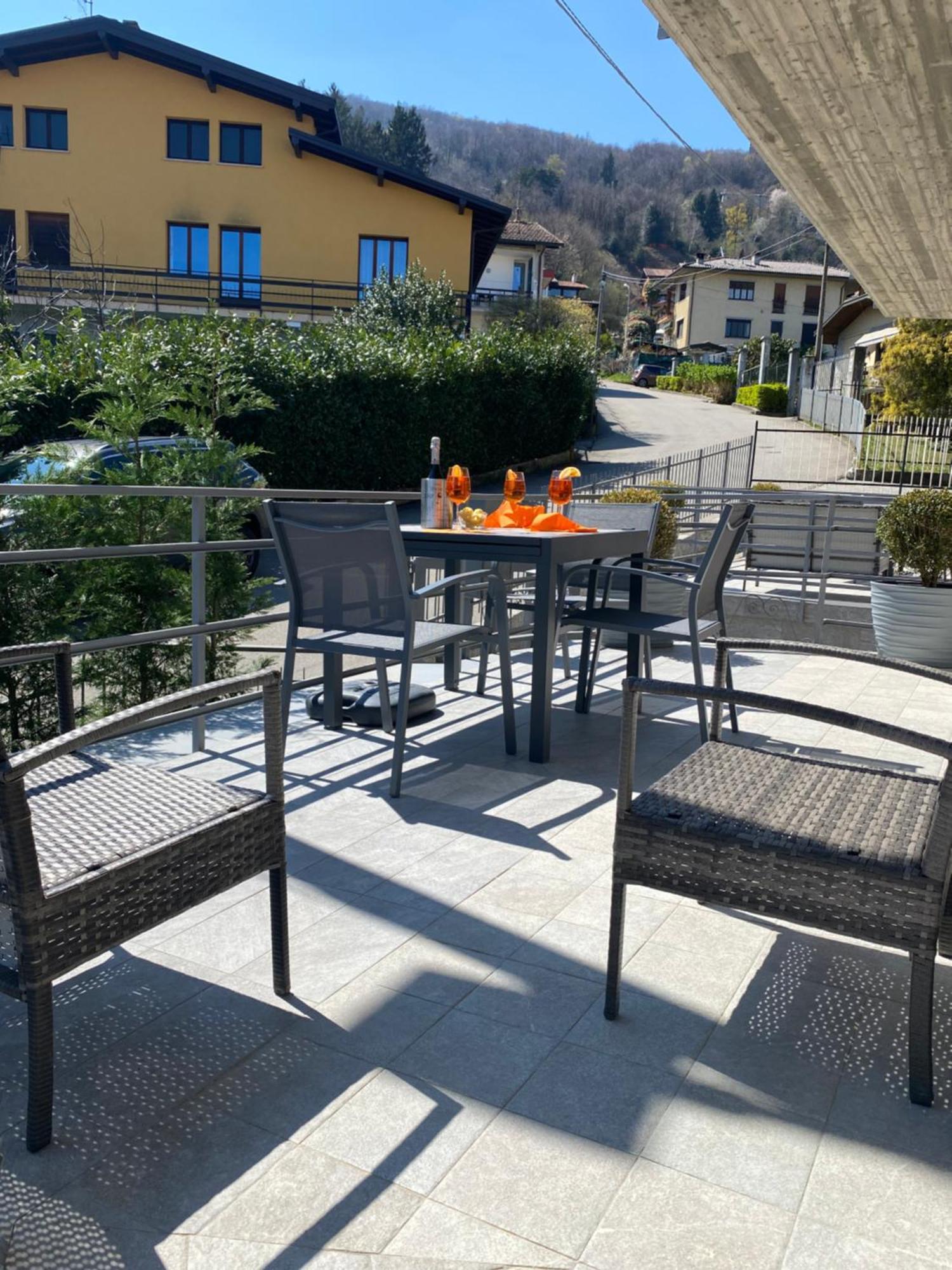 Appartamenti Golfo Borromeo 3 E 4 Baveno Zewnętrze zdjęcie